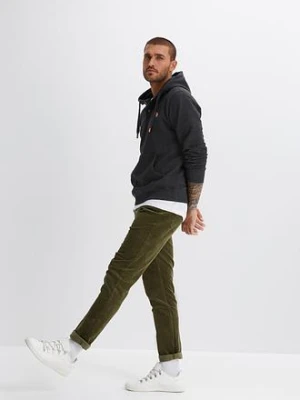 Bluza z kapturem z detalami z imitacji skóry z miękko szorstkowaną stroną wewnętrzną bonprix