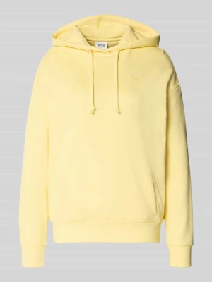 Bluza z kapturem z haftowanym logo model 'LEA' mustang