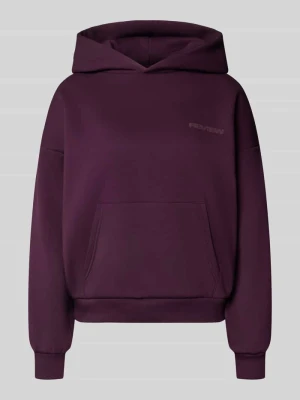 Bluza z kapturem z logo i kieszenią kangurką REVIEW Śliwkowy