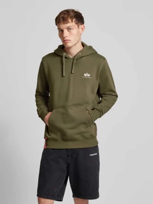 Bluza z kapturem z nadrukiem z logo alpha industries