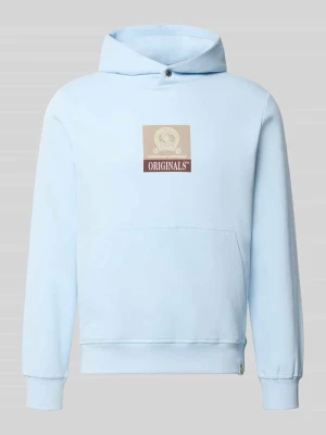 Bluza z kapturem z nadrukiem z logo model 'FREDERIKSBERG' Jack&Jones Jasnoniebieski