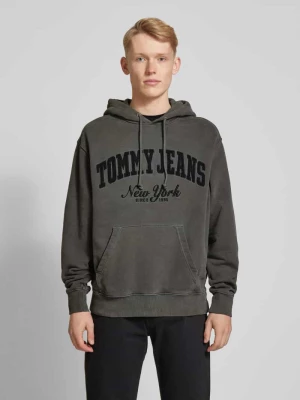 Bluza z kapturem z wyhaftowanym logo Tommy Jeans