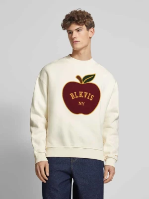 Bluza z wyhaftowanym logo BLKVIS Złamany biały
