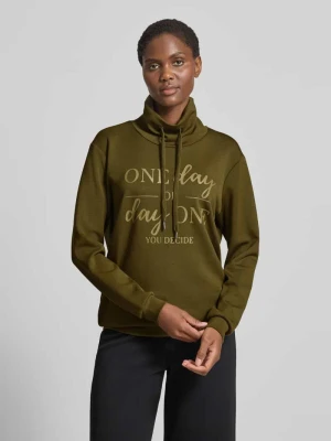 Bluza ze stójką i tunelem model ‘BANU’ Soyaconcept