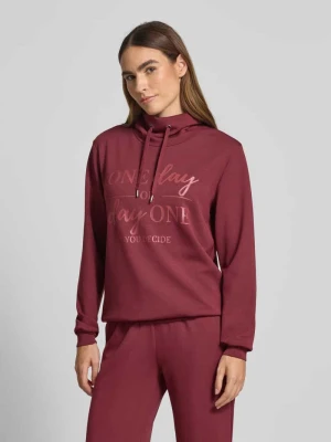 Bluza ze stójką i tunelem model ‘BANU’ Soyaconcept
