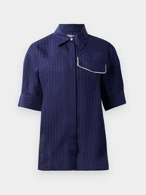 Bluzka BAUM UND PFERDGARTEN