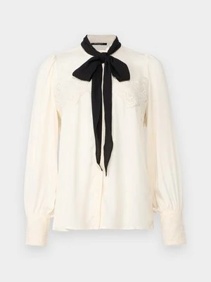 Bluzka Bruuns Bazaar