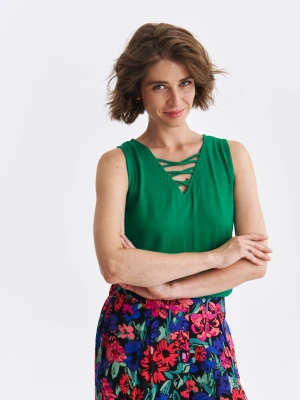 Bluzka damska bluzka bez rękawów zielona - SBW0726ZI luźna, bez rękawów - TOP SECRET - Odzieżowy sklep internetowy TOP SECRET