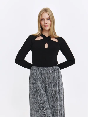 Bluzka damska z efektownym dekoltem Top Secret