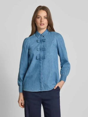Bluzka jeansowa o kroju regular fit z krytą listwą guzikową MORE & MORE