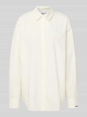 Bluzka koszulowa o kroju oversized z wyhaftowanym napisem model 'Leya' OH APRIL