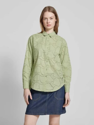 Bluzka koszulowa o kroju regular fit z haftem angielskim model ‘Ha44zel’ ZABAIONE