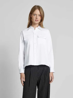 Bluzka koszulowa o kroju regular fit z kieszeniami z patką na piersi milano italy