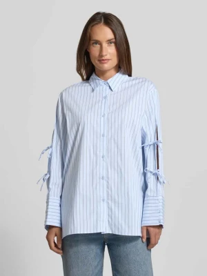 Bluzka koszulowa z listwą guzikową model ‘Selini’ NEO NOIR