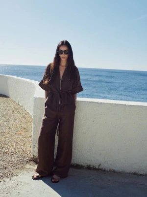 Bluzka lniana z paskiem brązowy - Kobieta - - MANGO