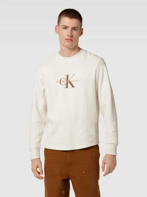 Bluzka o fakturze wafla z długim rękawem i wyhaftowanym logo Calvin Klein Jeans