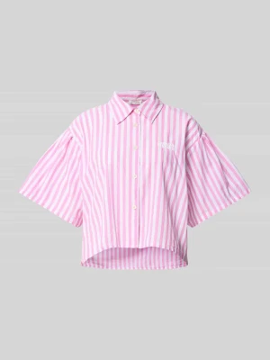 Bluzka o kroju krótki z wyhaftowanym logo model 'VEXTOWN' American Vintage Mocnoróżowy