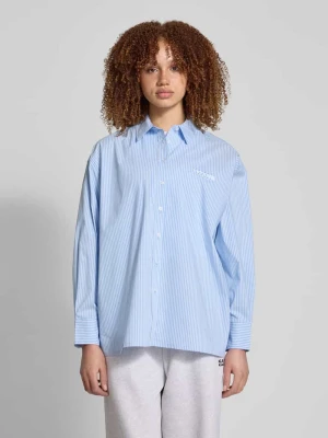 Bluzka o kroju oversized z wyhaftowanym logo model ‘EVA’ Pegador