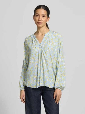 Bluzka o kroju regular fit z czystej wiskozy z nadrukiem z motywem na całej powierzchni Emily Van den Bergh