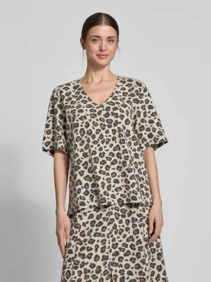 Bluzka o kroju regular fit z dekoltem w serek model ‘Lavisco’ FREE/QUENT