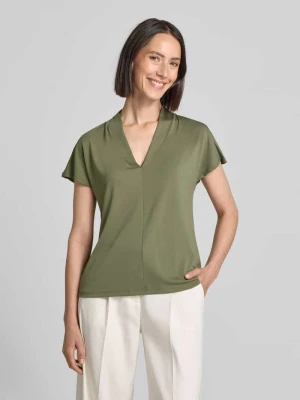 Bluzka o kroju regular fit z dekoltem w serek model ‘Yrsa’ FREE/QUENT