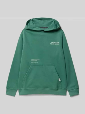 Bluzka o kroju regular fit z kapturem i naszywką z logo Garcia