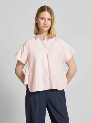 Bluzka o kroju regular fit z kołnierzykiem typu kent model ‘Bixina’ Boss
