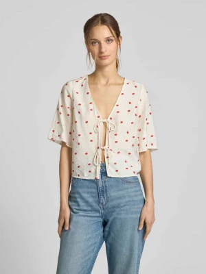 Zdjęcie produktu Bluzka o kroju regular fit z mieszanki wiskozy model ‘ODETTE’ Vero Moda Biały