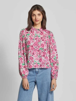 Bluzka o kroju regular fit z nakładanymi kieszeniami na piersi model ‘ALIRA’ YAS