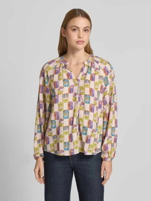 Bluzka o kroju regular fit z wiskozy we wzór na całej powierzchni Emily Van den Bergh