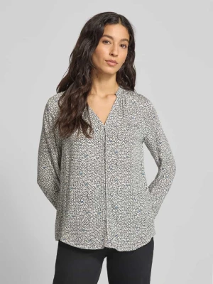 Bluzka o kroju regular fit z wiskozy z dekoltem w serek MORE & MORE