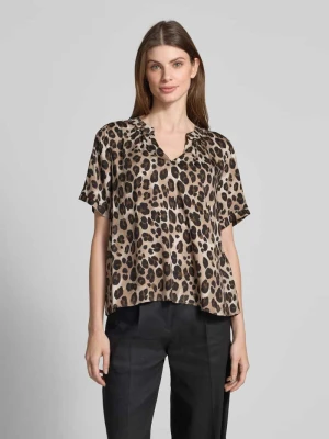 Bluzka o kroju regular fit z wiskozy z dekoltem w serek Smith and Soul