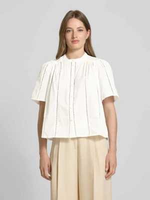 Bluzka o kroju regular fit ze stójką model ‘GUNIA’ YAS