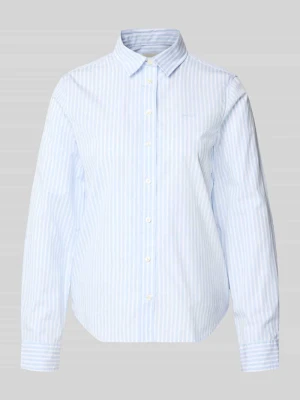 Bluzka o kroju regular fit z wzorem w paski i wyhaftowanym logo Gant