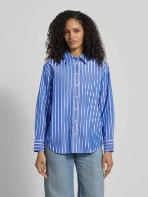 Bluzka o kroju relaxed fit z brustaszą Gant