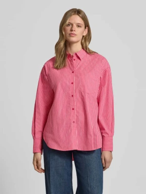 Bluzka o kroju relaxed fit z brustaszą model 'JAMIE' JJXX