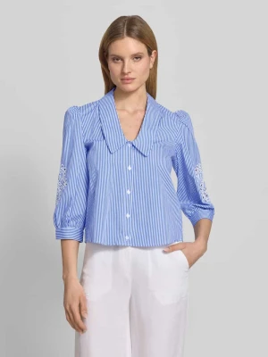 Bluzka o krótkim kroju z haftem angielskim i rękawem o dł. 3/4 Christian Berg Woman Selection