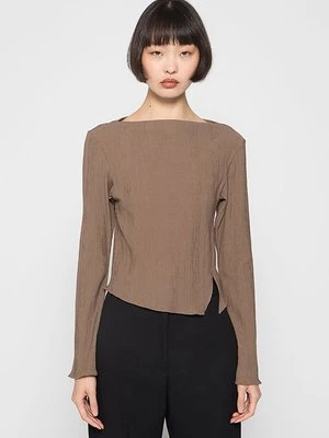 Bluzka & Other Stories