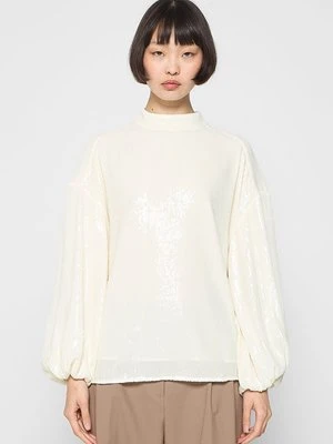 Bluzka & Other Stories