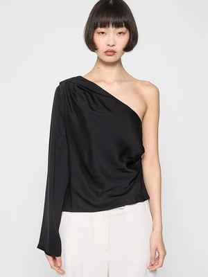 Bluzka & Other Stories