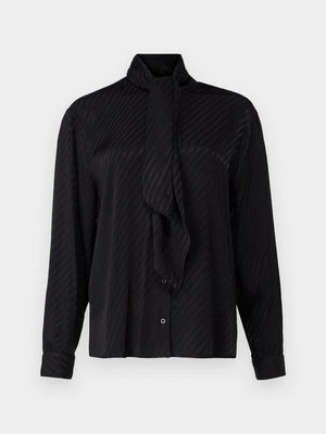 Bluzka Selected Femme