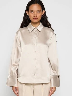 Bluzka Soaked in Luxury