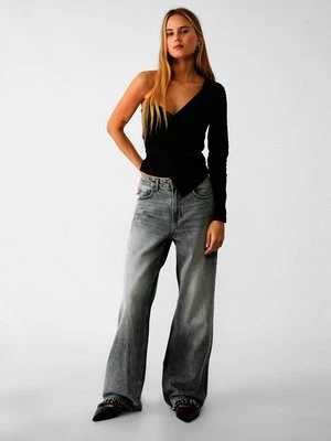 Bluzka Stradivarius