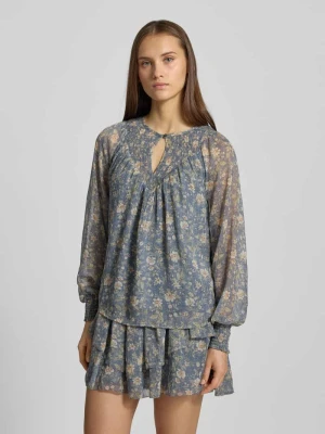 Bluzka szyfonowa o kroju relaxed fit z kwiatowym wzorem na całej powierzchni model ‘LAUREL SHIRT’ Pepe Jeans