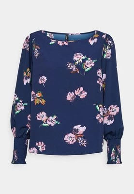 Bluzka Vero Moda Petite