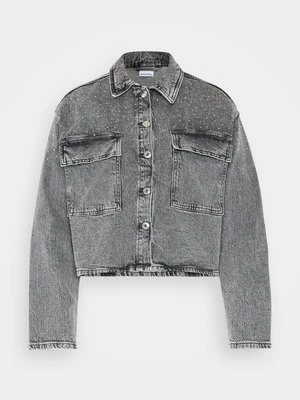 Bluzka Vero Moda Petite