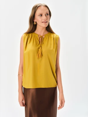 Bluzka w bursztynowym kolorze Top Secret