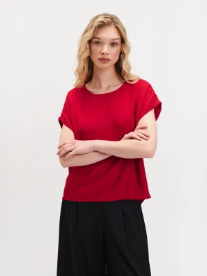 Bluzka w kolorze intensywnej czerwieni Top Secret