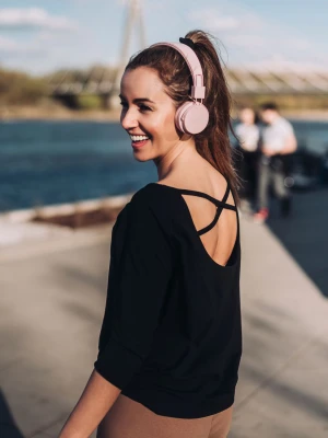 Bluzka z dekoltem na plecach LISA : Rozmiar - L 5905068246214 by Insomnia