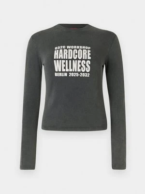 Bluzka z długim rękawem 032c